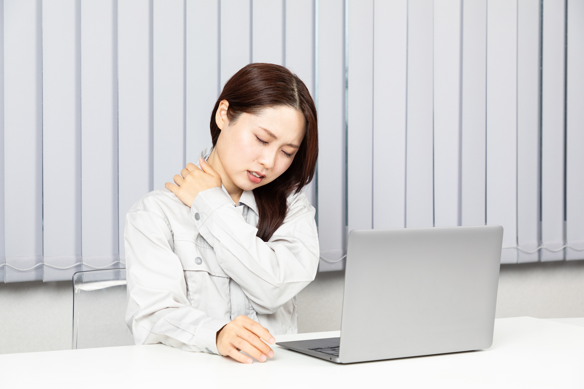 肩こりや眼精疲労に悩んでいる方